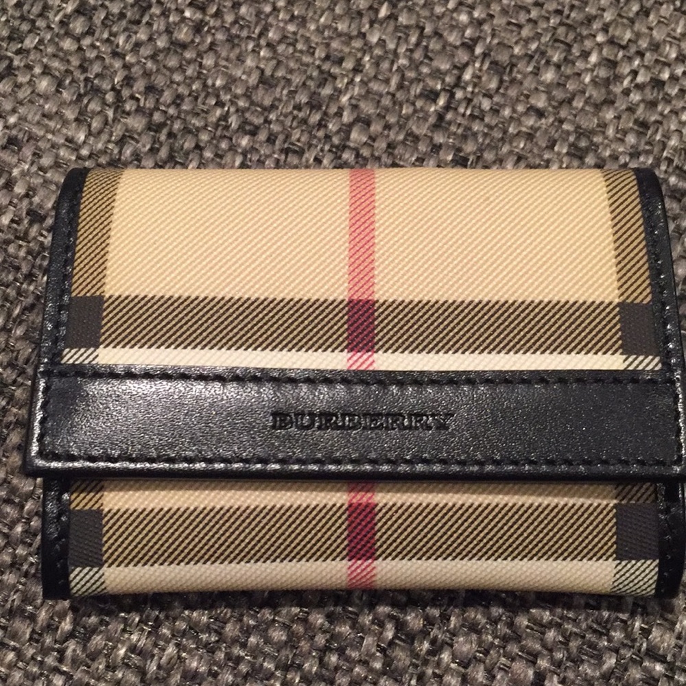 Burberry change purse